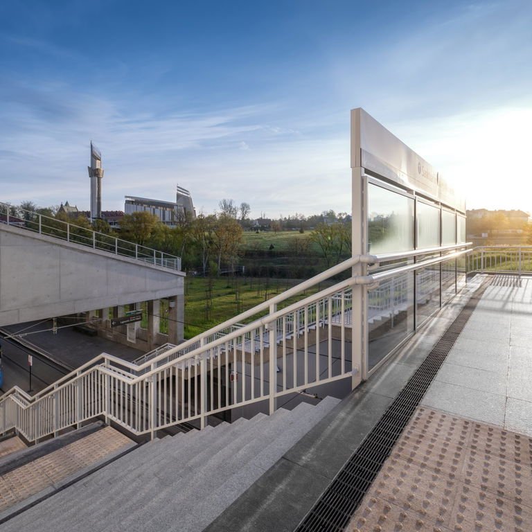 odvodnění schodiště se žlaby FASERFIX KS odvodnění schodiště se žlaby FASERFIX KS