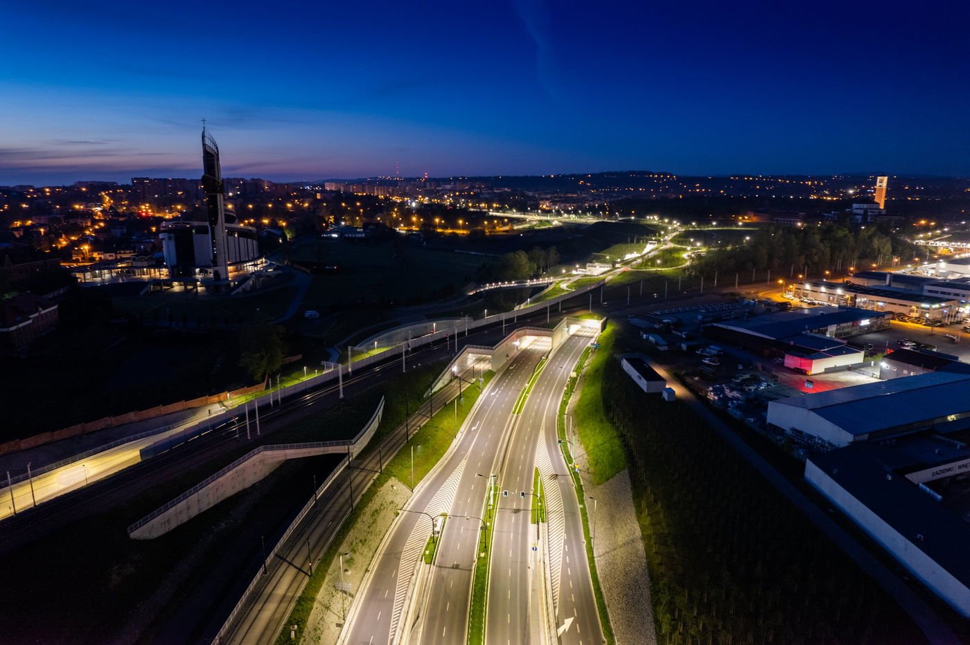 Projekt Trasa Lagewnicka vede přes 2 km své délky pod zemí Projekt Trasa Lagewnicka vede přes 2 km své délky pod zemí