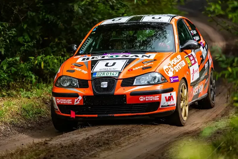 ASEK Rally team jede